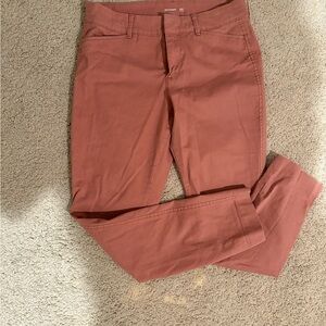 Old Navy Pink Pixie Skinny pant